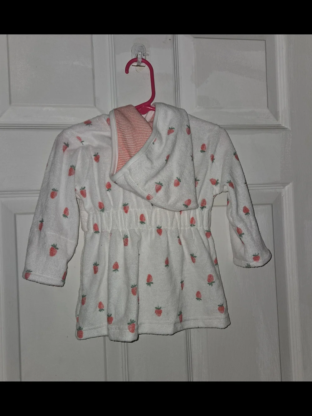Carter's White Hooded Kids Robe with Pink Strawberry Print SZ 0 - 9M